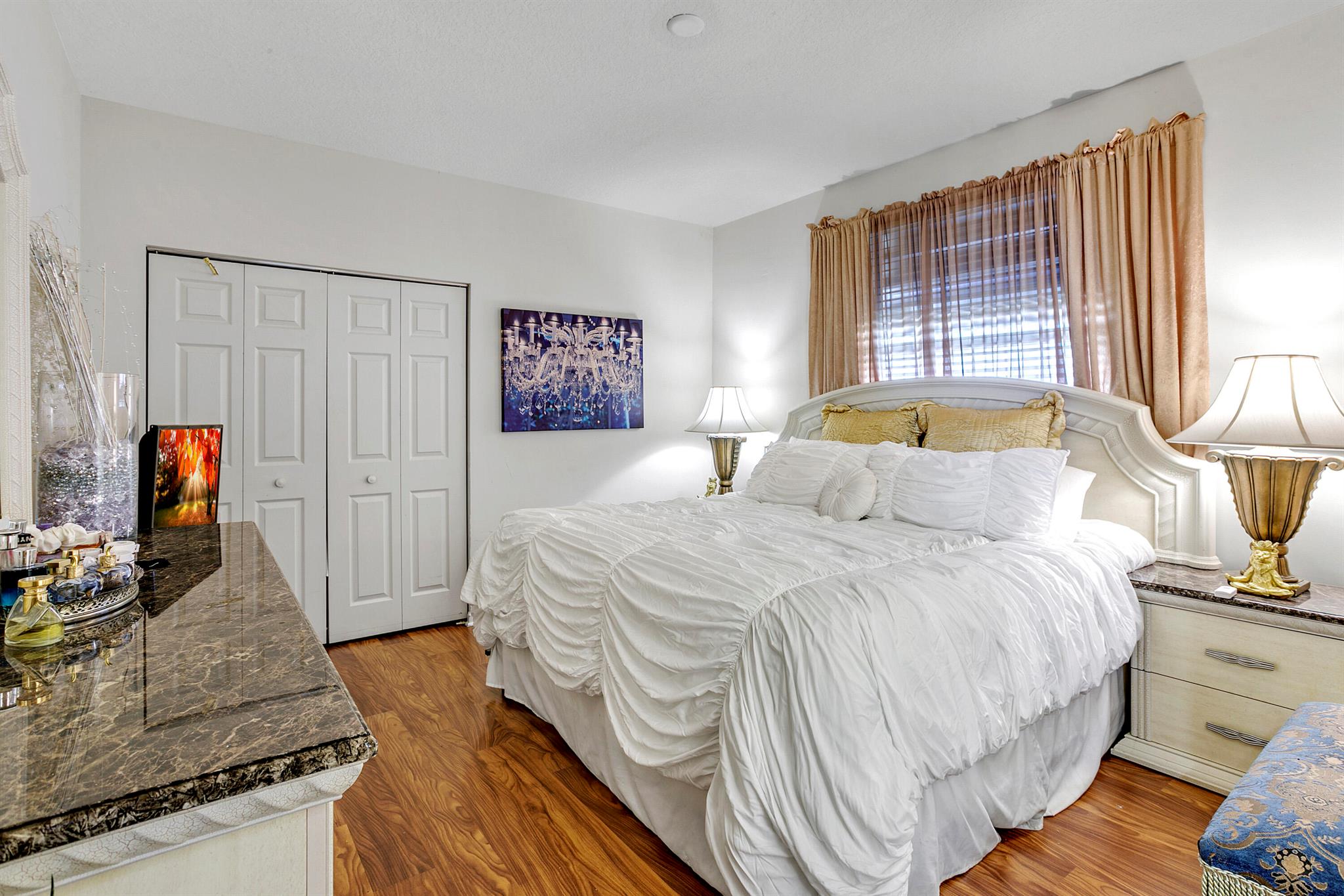 MADISON GREEN 1 - Residential