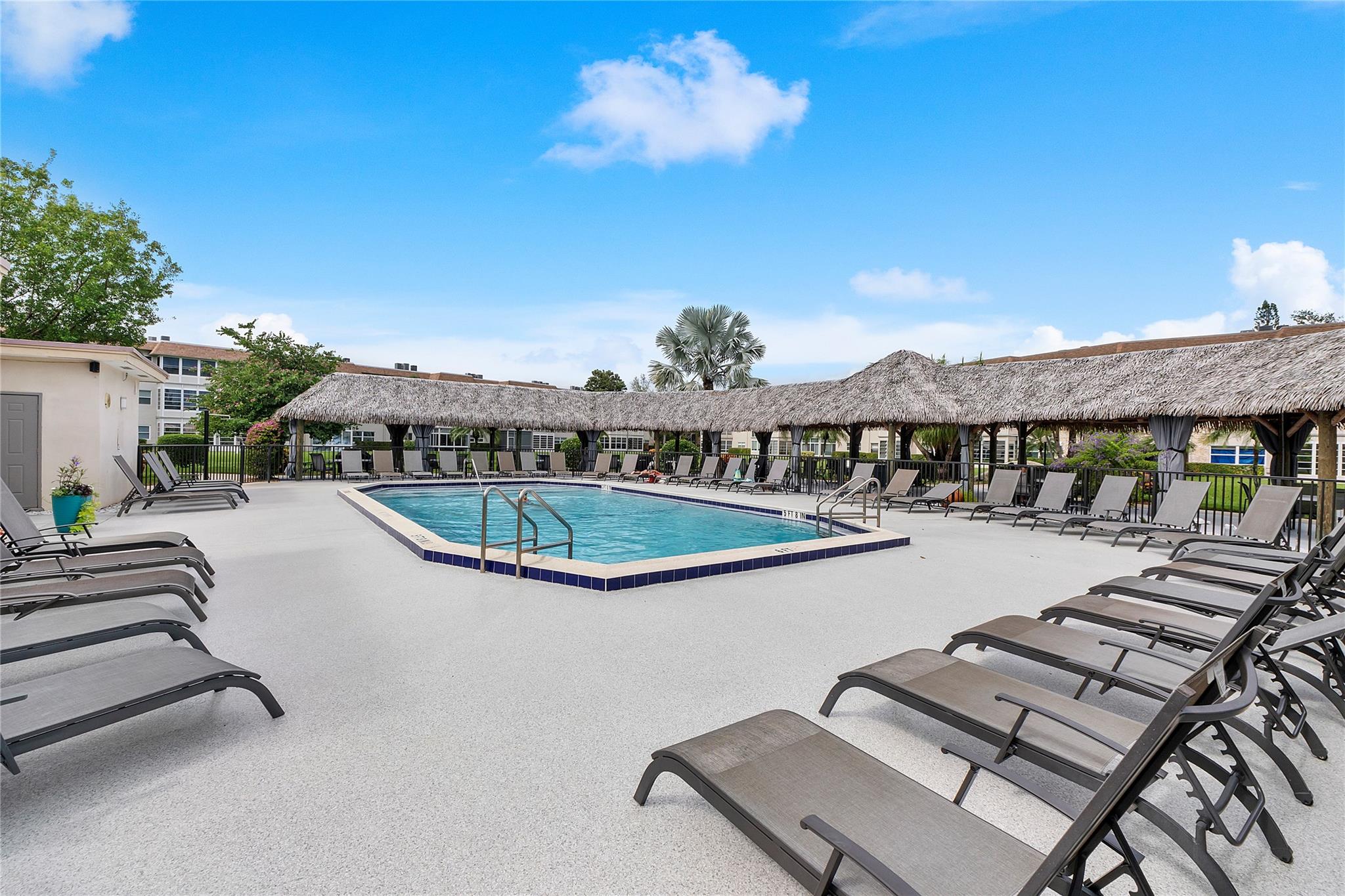 JONQUIL GARDENS - Residential