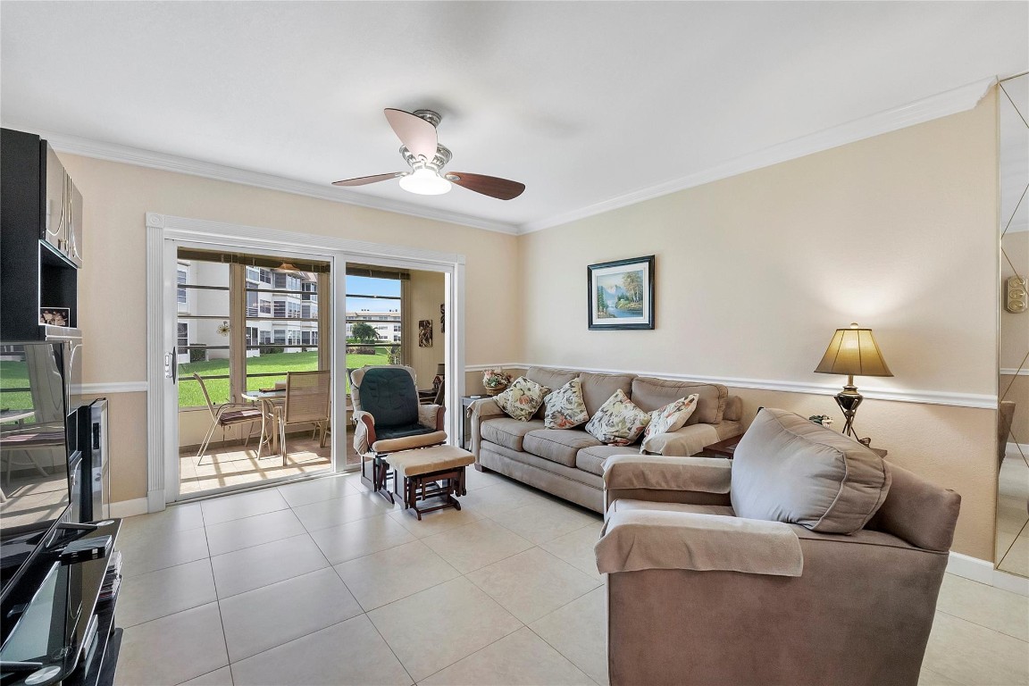 3405 NW 48th Avenue 401