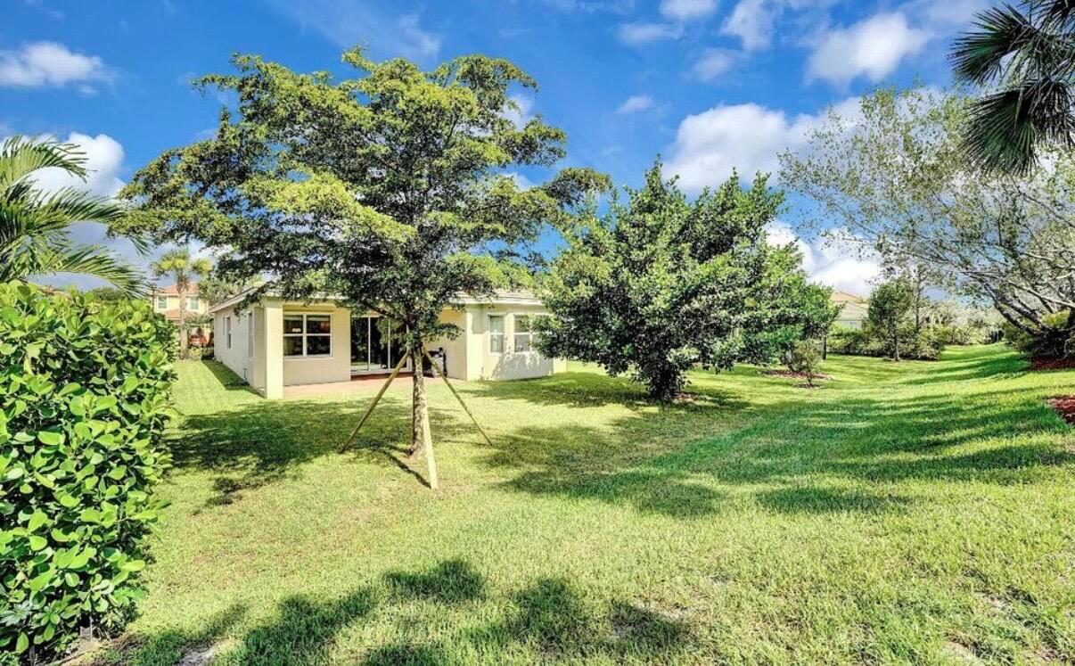 PORTOSOL REPL NO 2 - Residential Lease