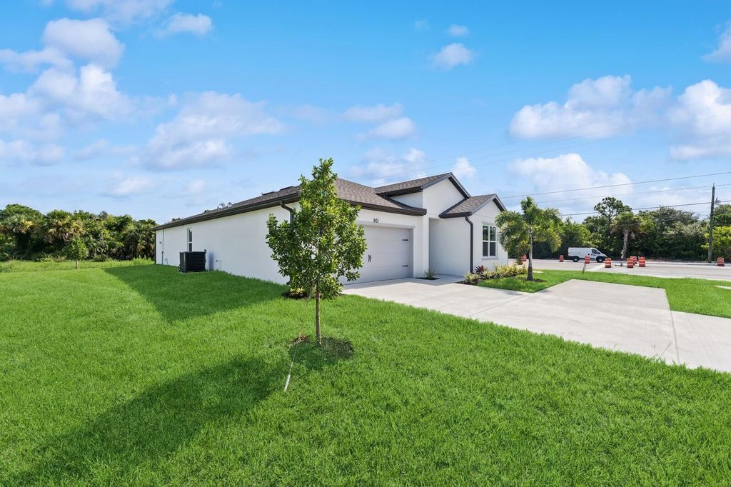 Photo of 901 Alcantarra Boulevard #21, Port Saint Lucie, FL 34953 (MLS # R11070322)