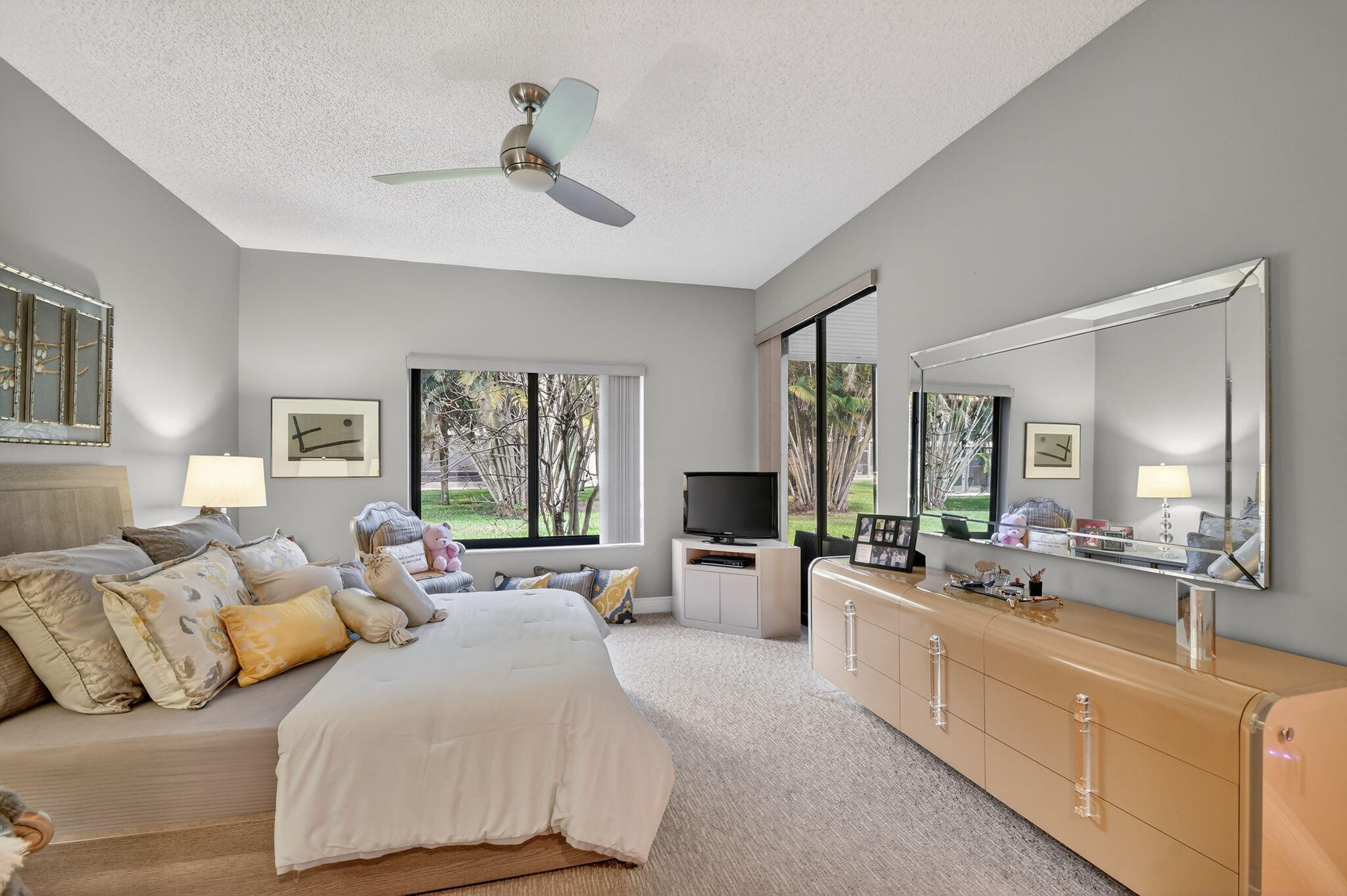 LEXINGTON CLUB VILLAS CONDO - Residential