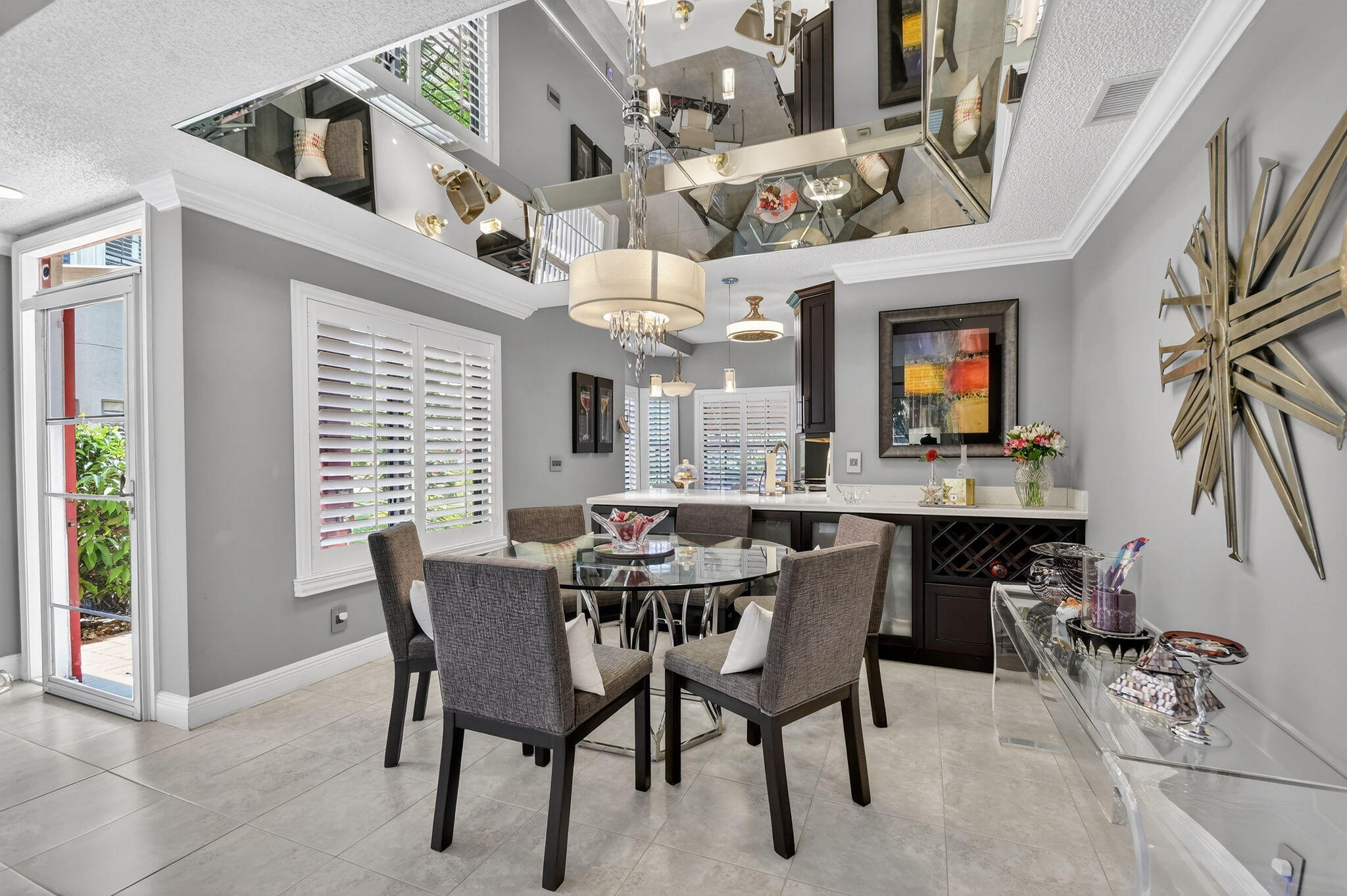 LEXINGTON CLUB VILLAS CONDO - Residential