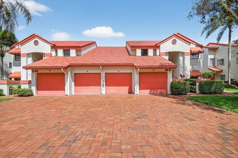 Photo of 7840 Lexington Club Boulevard #B, Delray Beach, FL 33446 (MLS # B26002699)