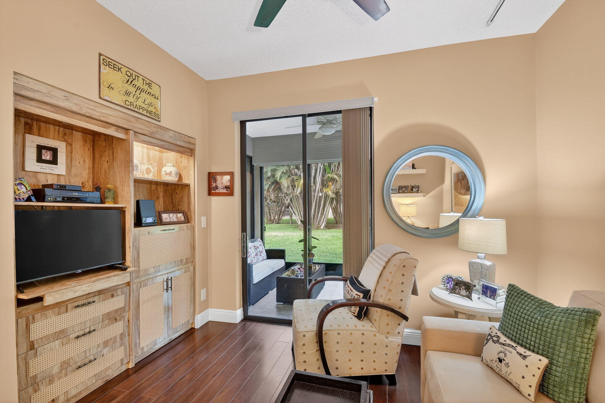 LEXINGTON CLUB VILLAS CONDO - Residential