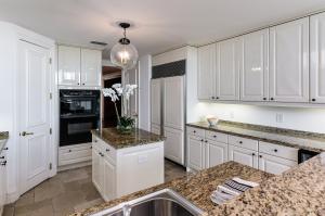 MIZNER GRAND CONDO - Residential