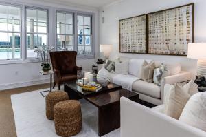 MIZNER GRAND CONDO - Residential