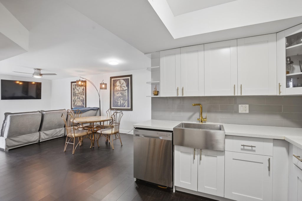 Photo of 4065 Village Drive #B, Delray Beach, FL 33445 (MLS # R11081715)