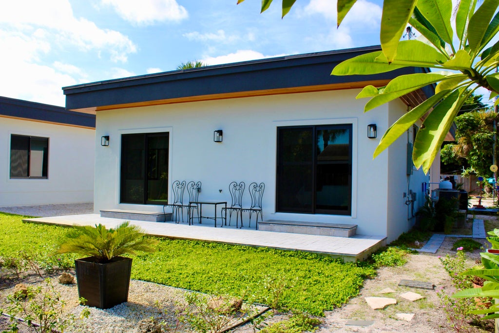 Photo of 3589 Gibbs Road, Delray Beach, FL 33483 (MLS # B26092606)