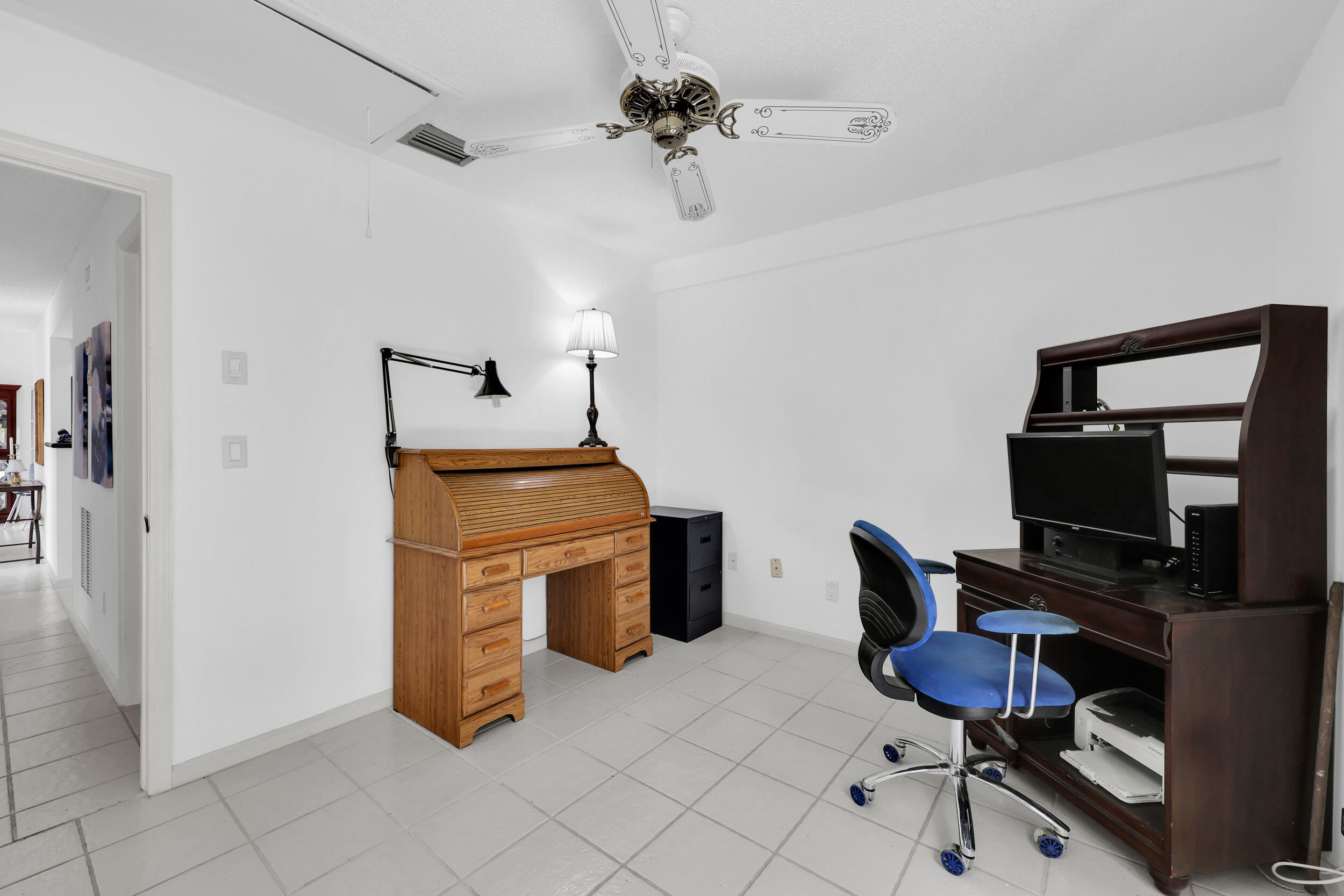 SUMMER WINDS OF JUPITER - Residential