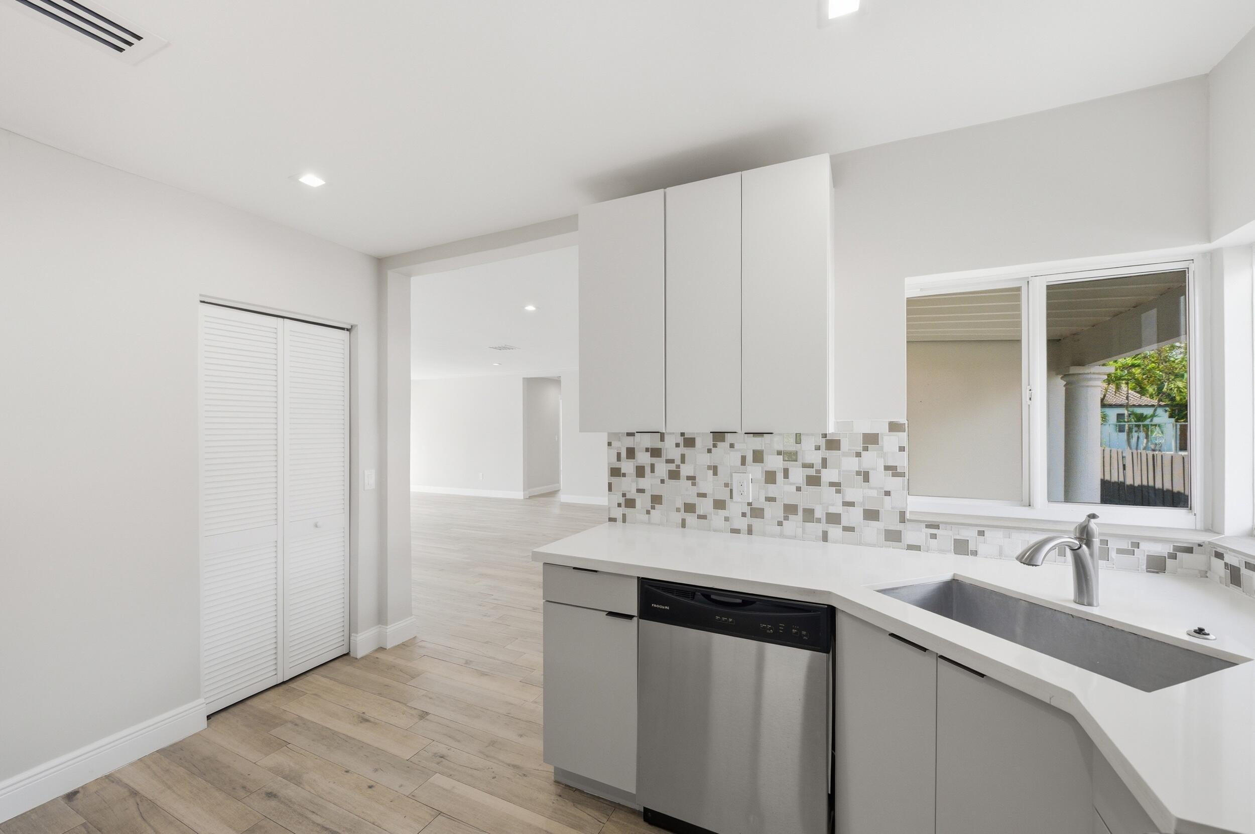 ATHENS ADDN - Residential