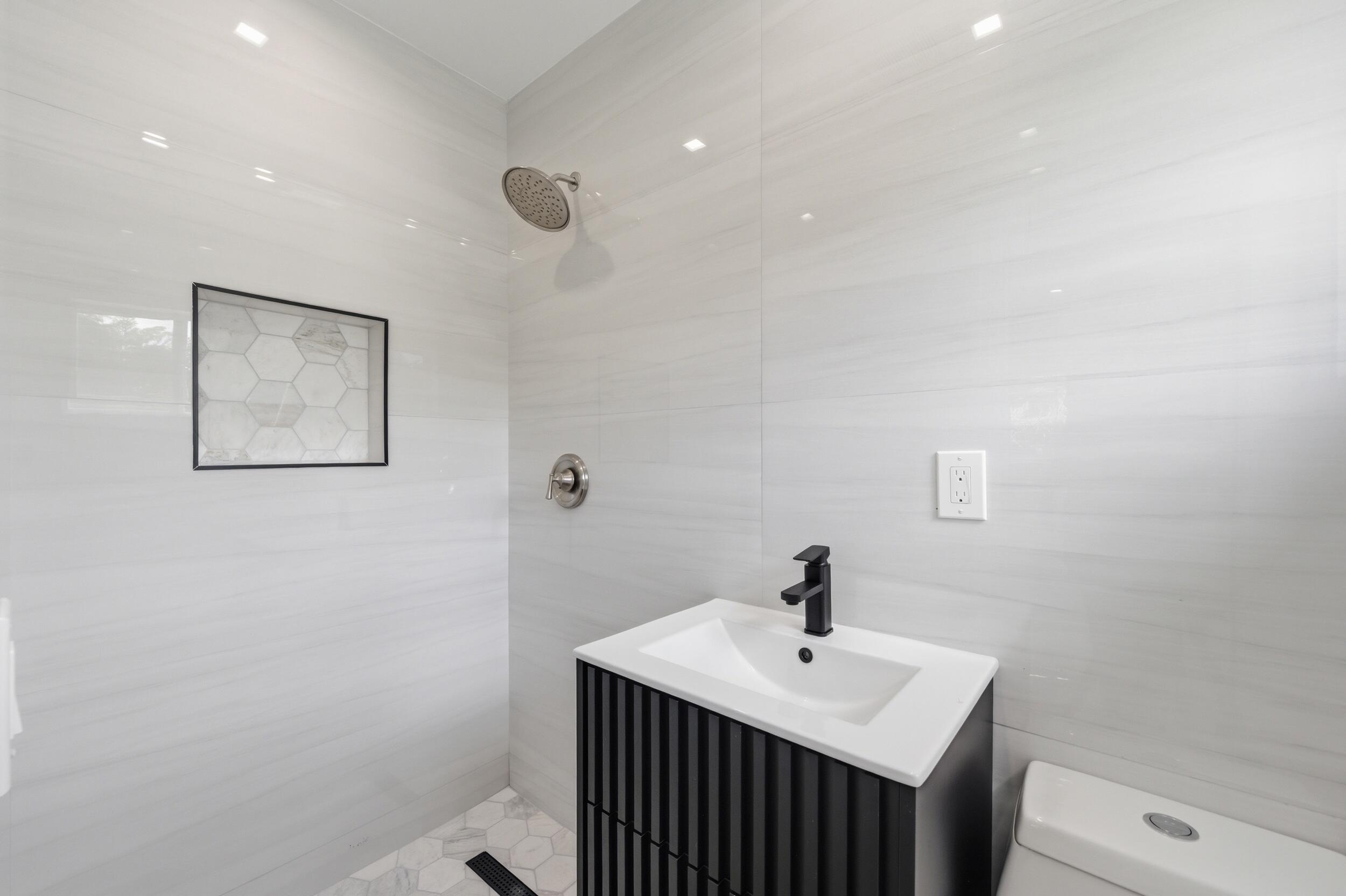 ATHENS ADDN - Residential