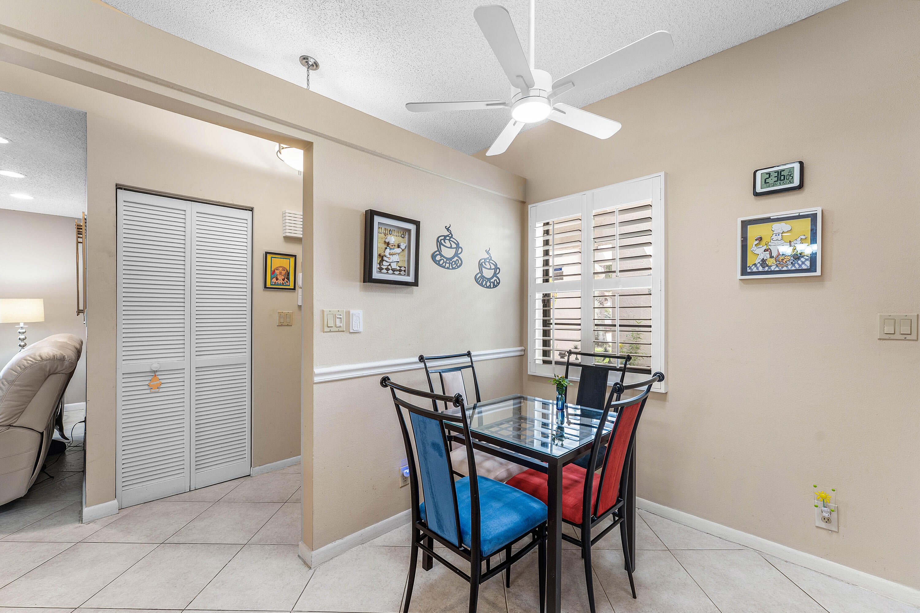 6375 KINGS GATE Circle