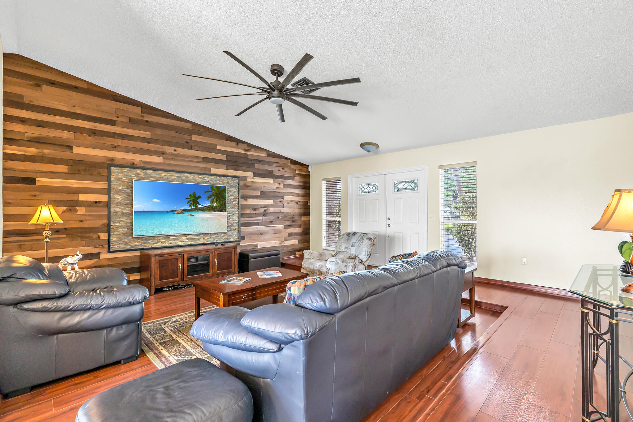 SUNRISE GOLF VILLAGE - Residential