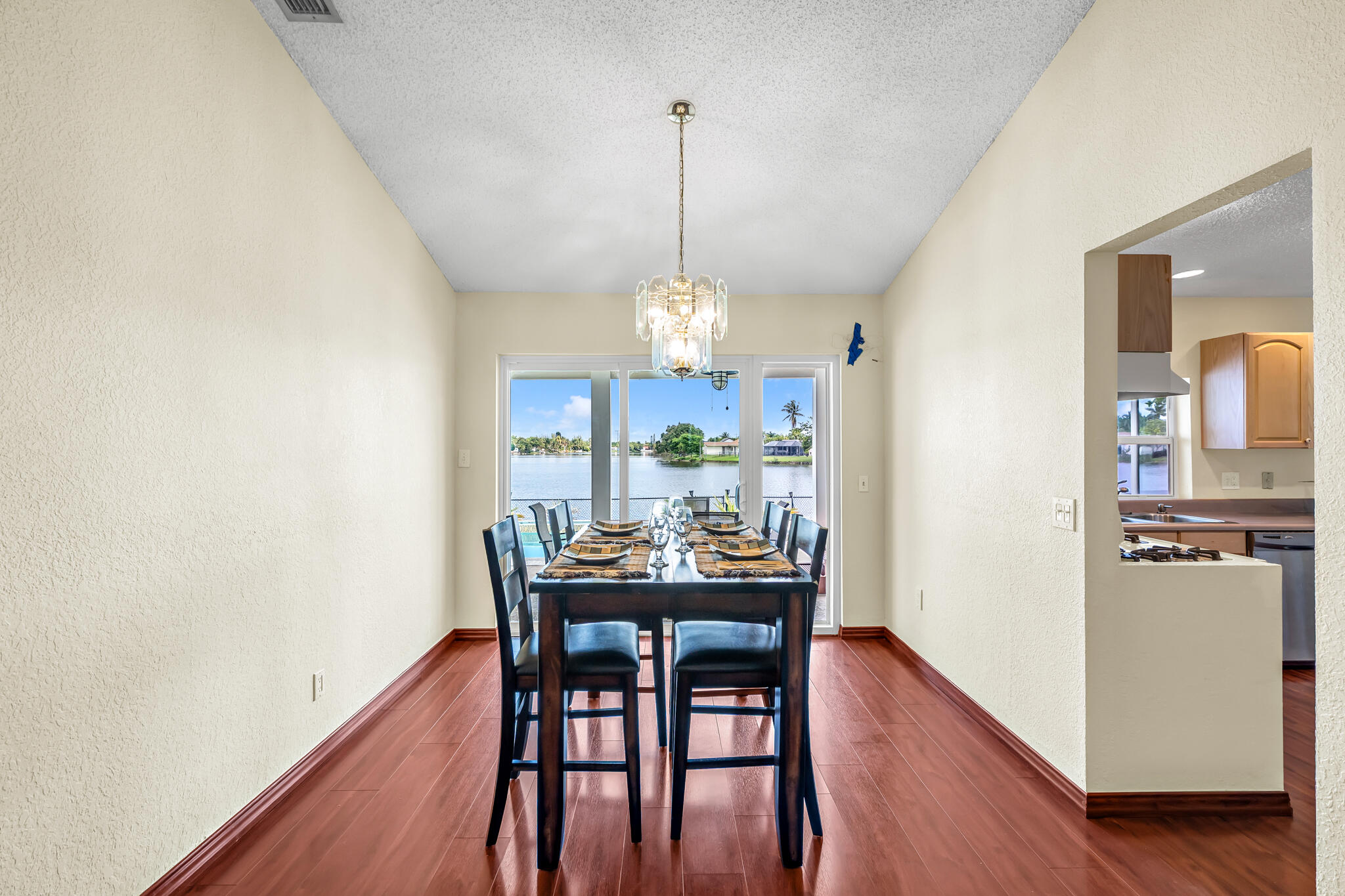 SUNRISE GOLF VILLAGE - Residential