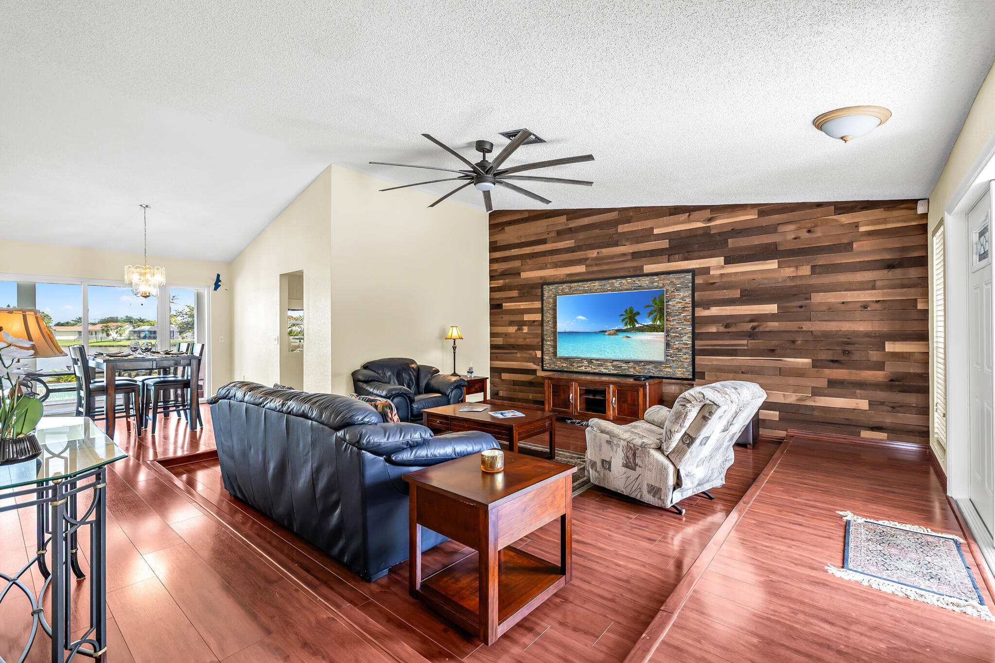 SUNRISE GOLF VILLAGE - Residential