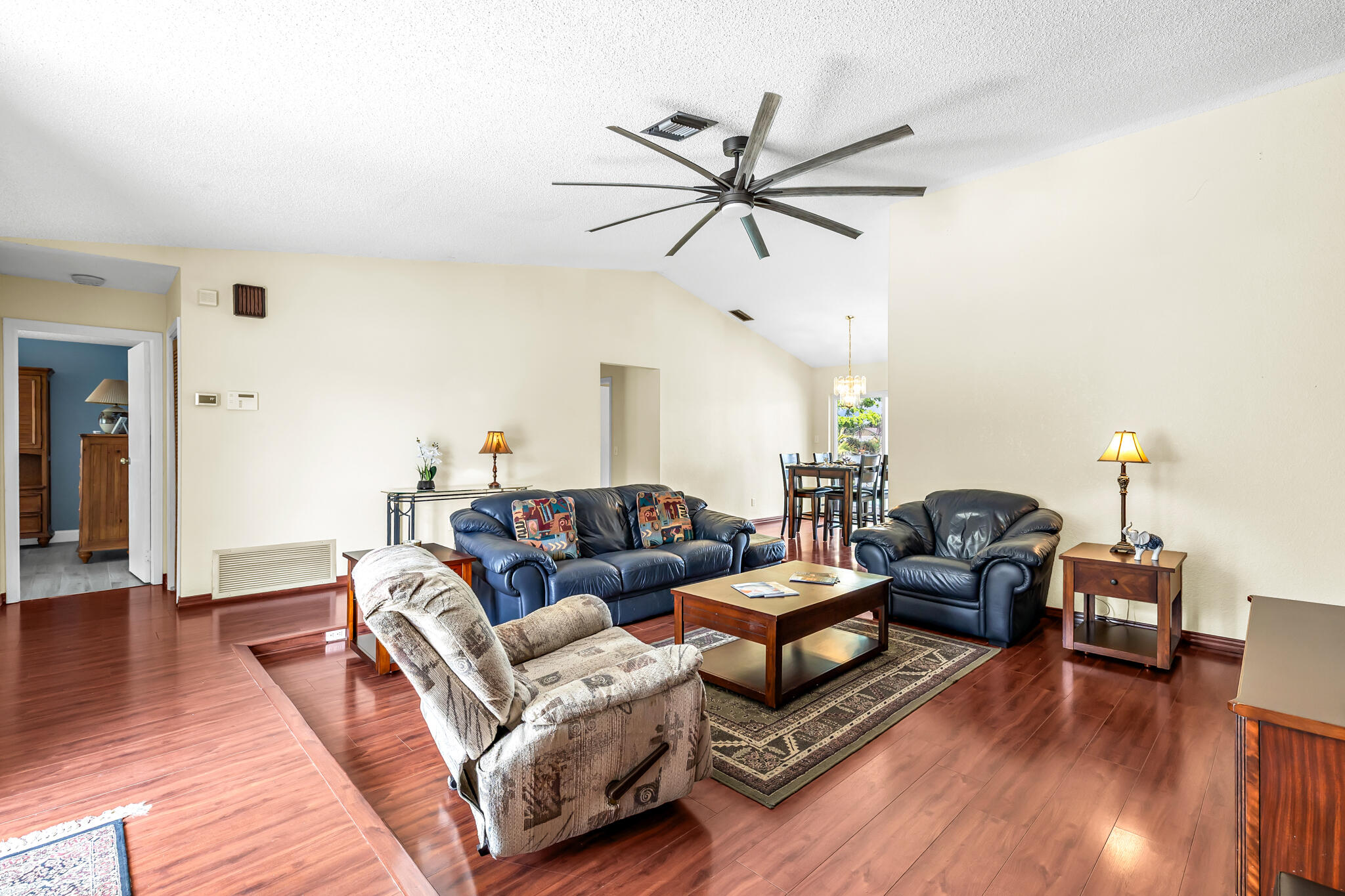 SUNRISE GOLF VILLAGE - Residential