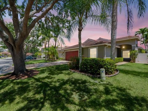 6287 Grand Cypress Circle Lake Worth FL 33463