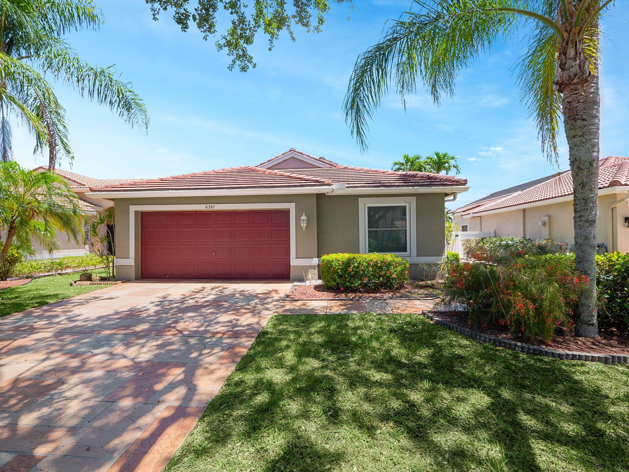 6287 Grand Cypress Circle