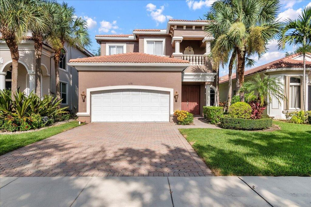 Photo of 1078 Grove Park Circle, Boynton Beach, FL 33436 (MLS # R11113124)