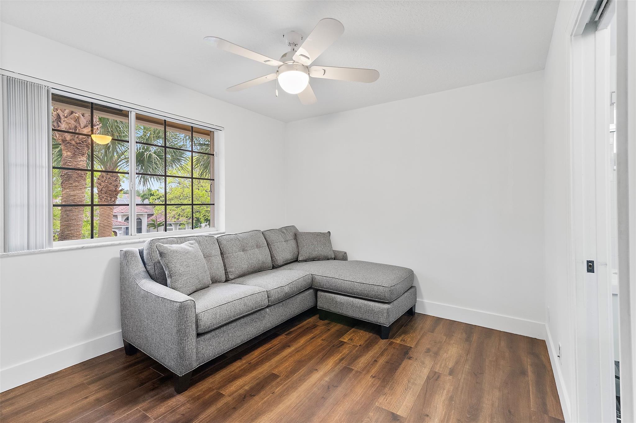 Kensington 146-39 B - Residential