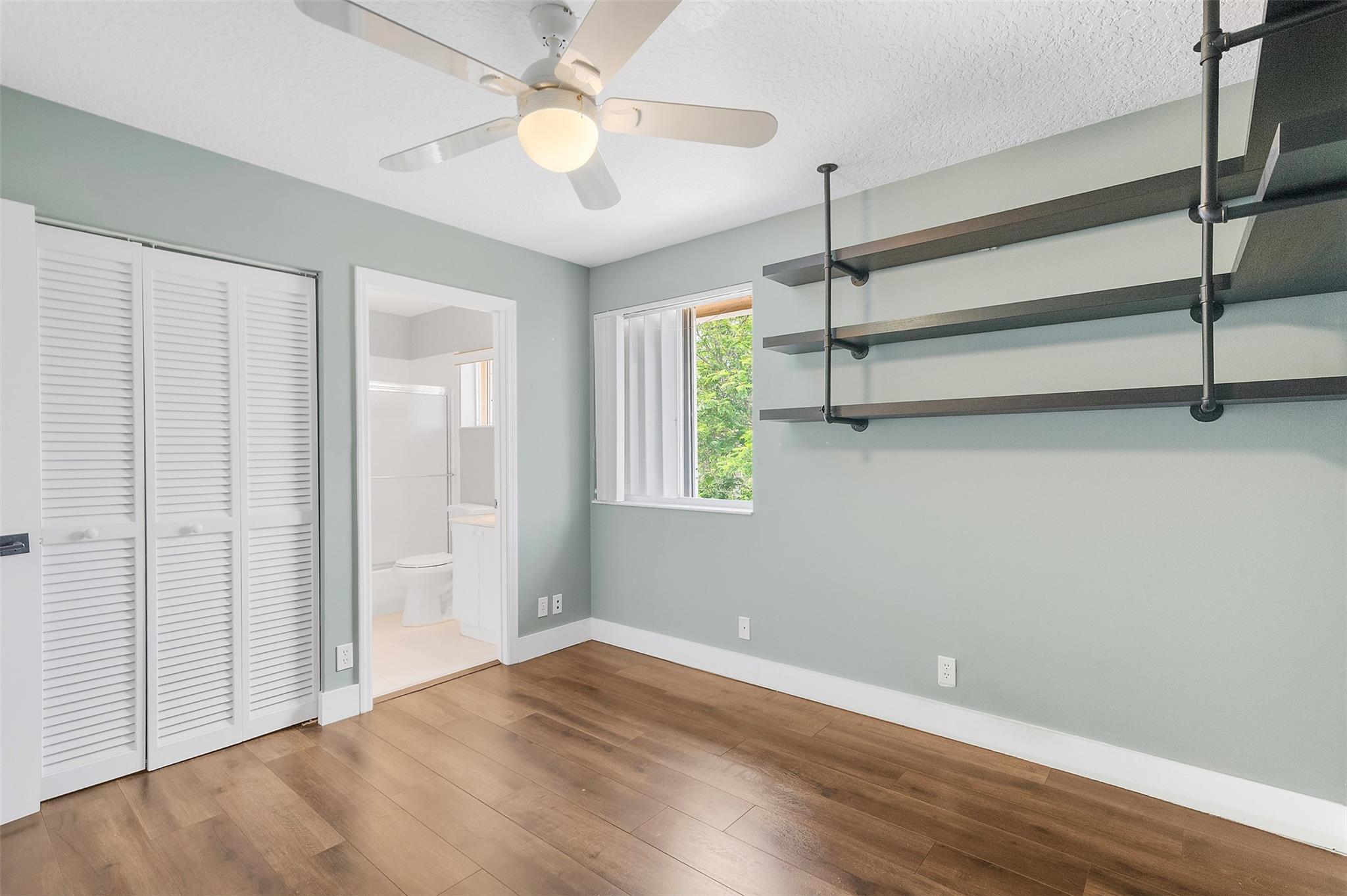 Kensington 146-39 B - Residential