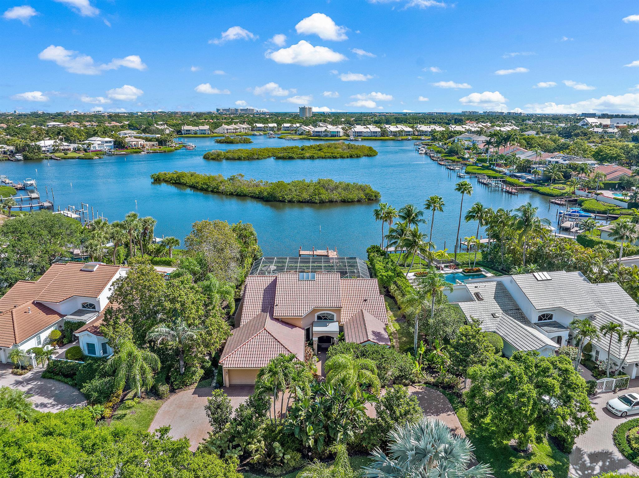 Admirals Cove - Residential