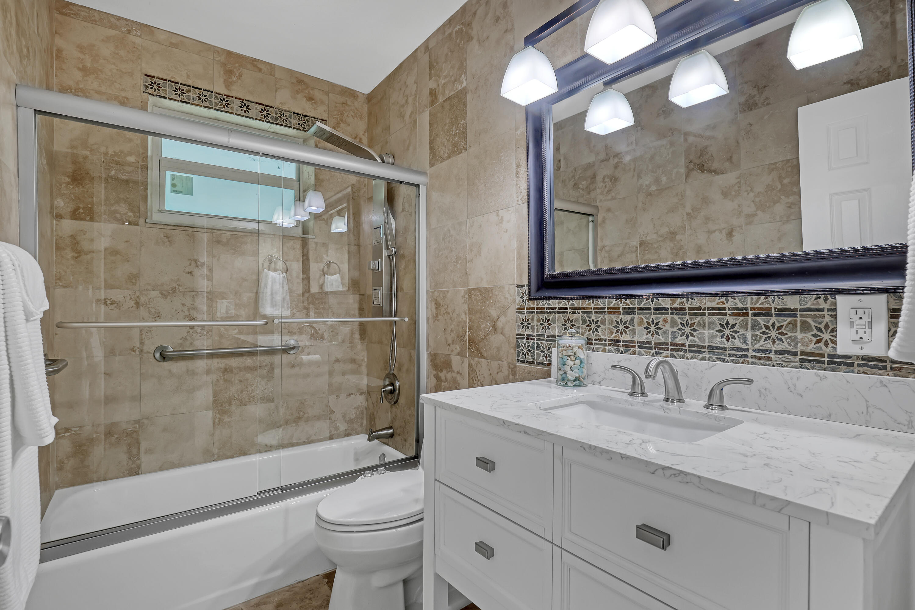 PLANTATION ISLES SEC TWO - Residential