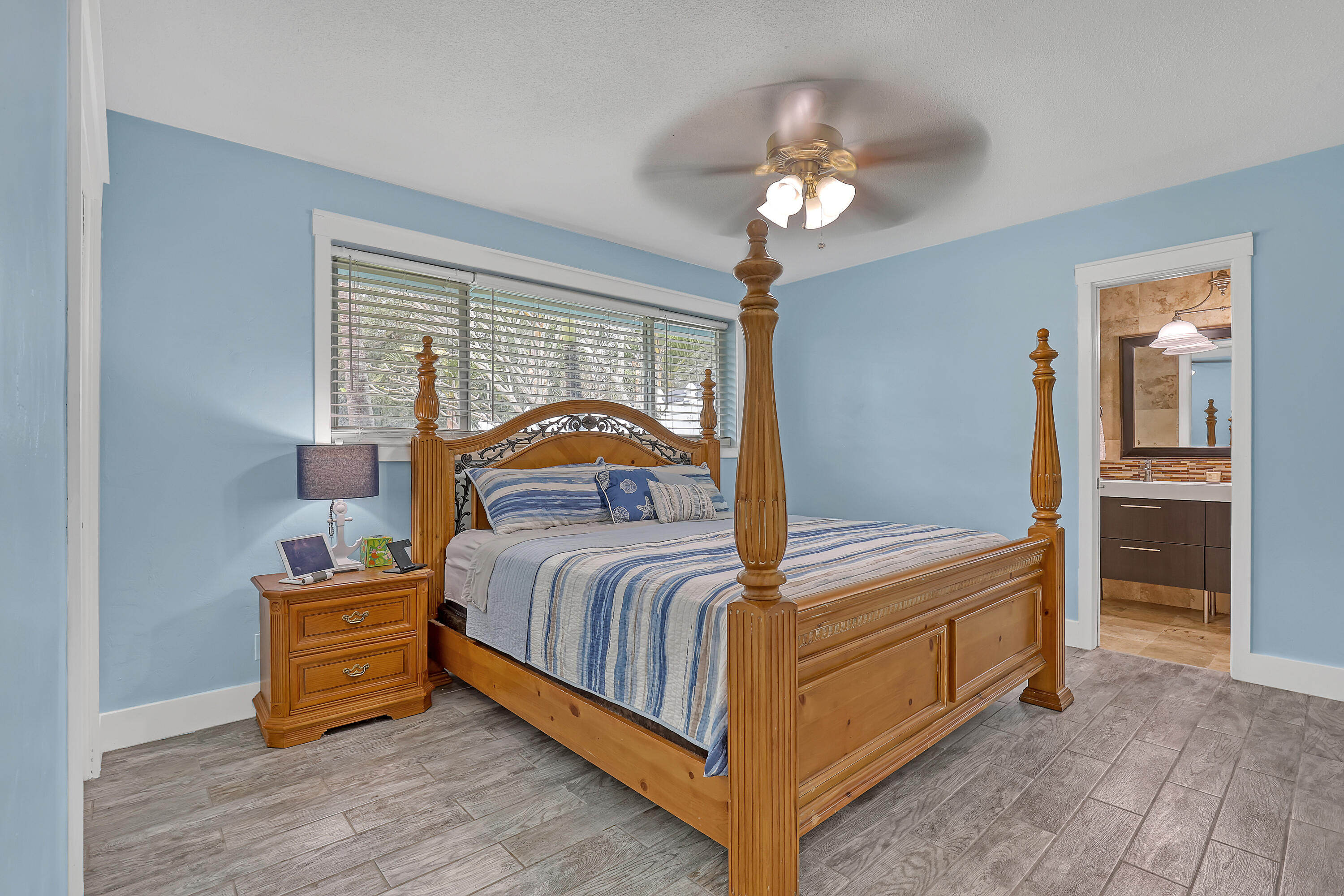 PLANTATION ISLES SEC TWO - Residential