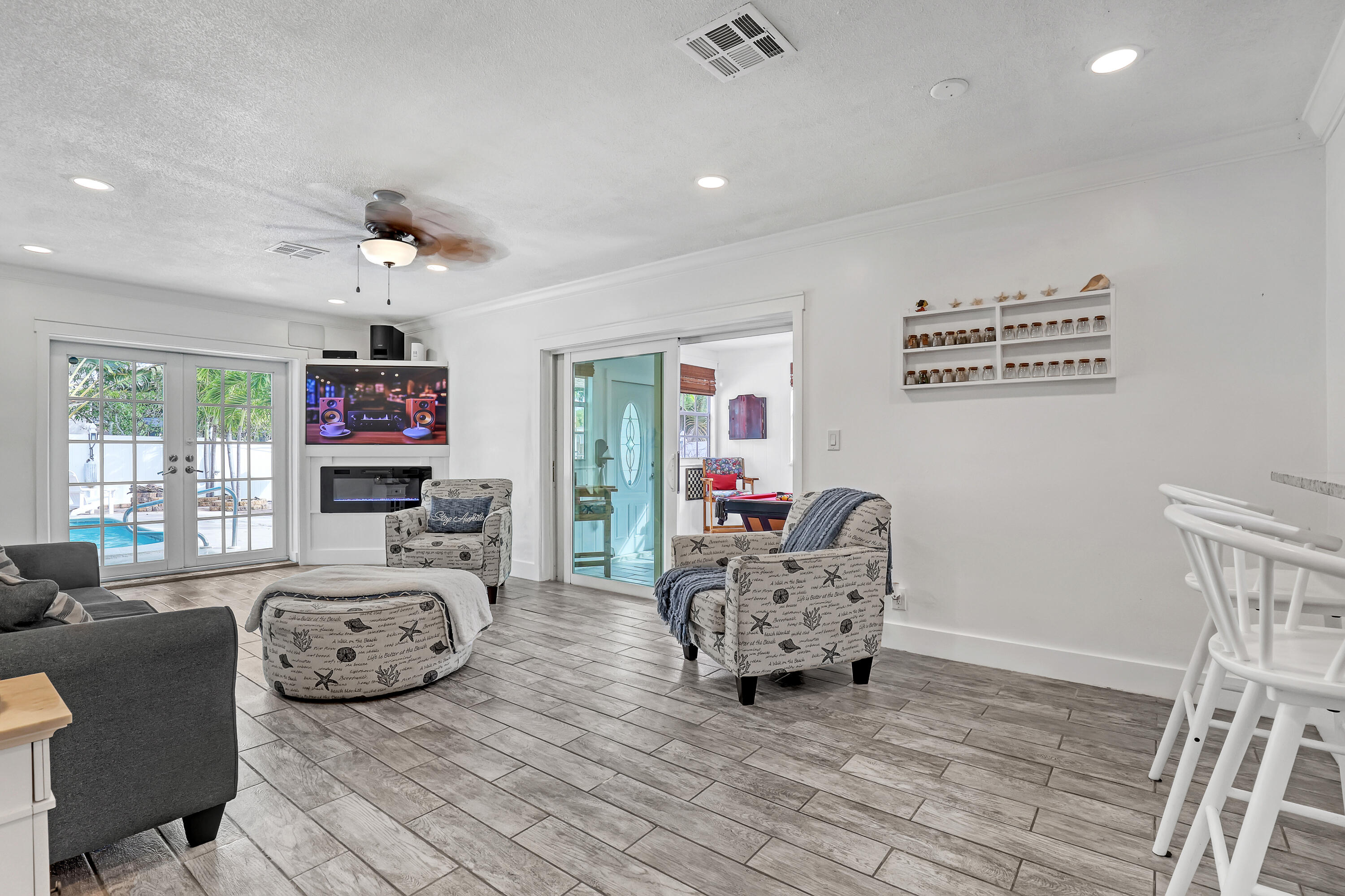 PLANTATION ISLES SEC TWO - Residential