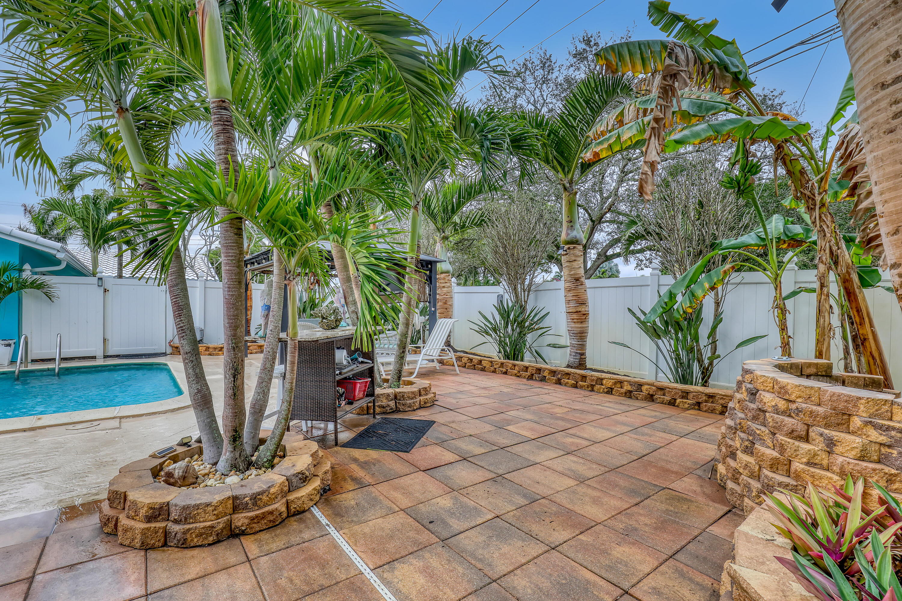 PLANTATION ISLES SEC TWO - Residential