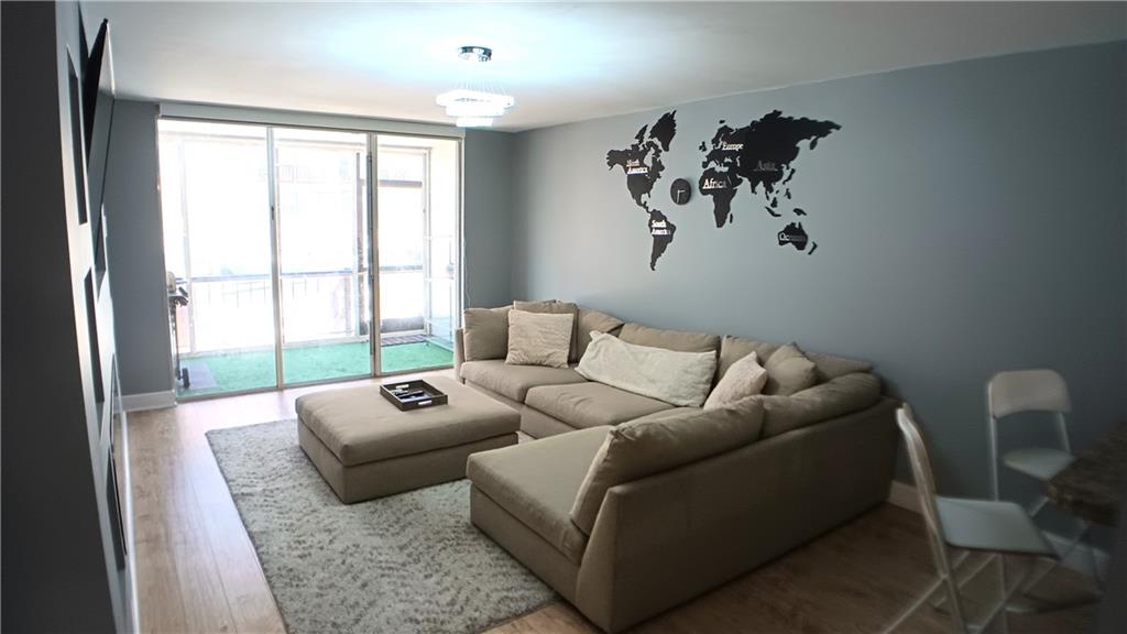 Island Club - Residential