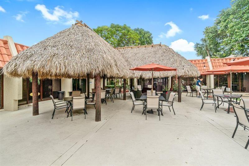 Island Club - Residential