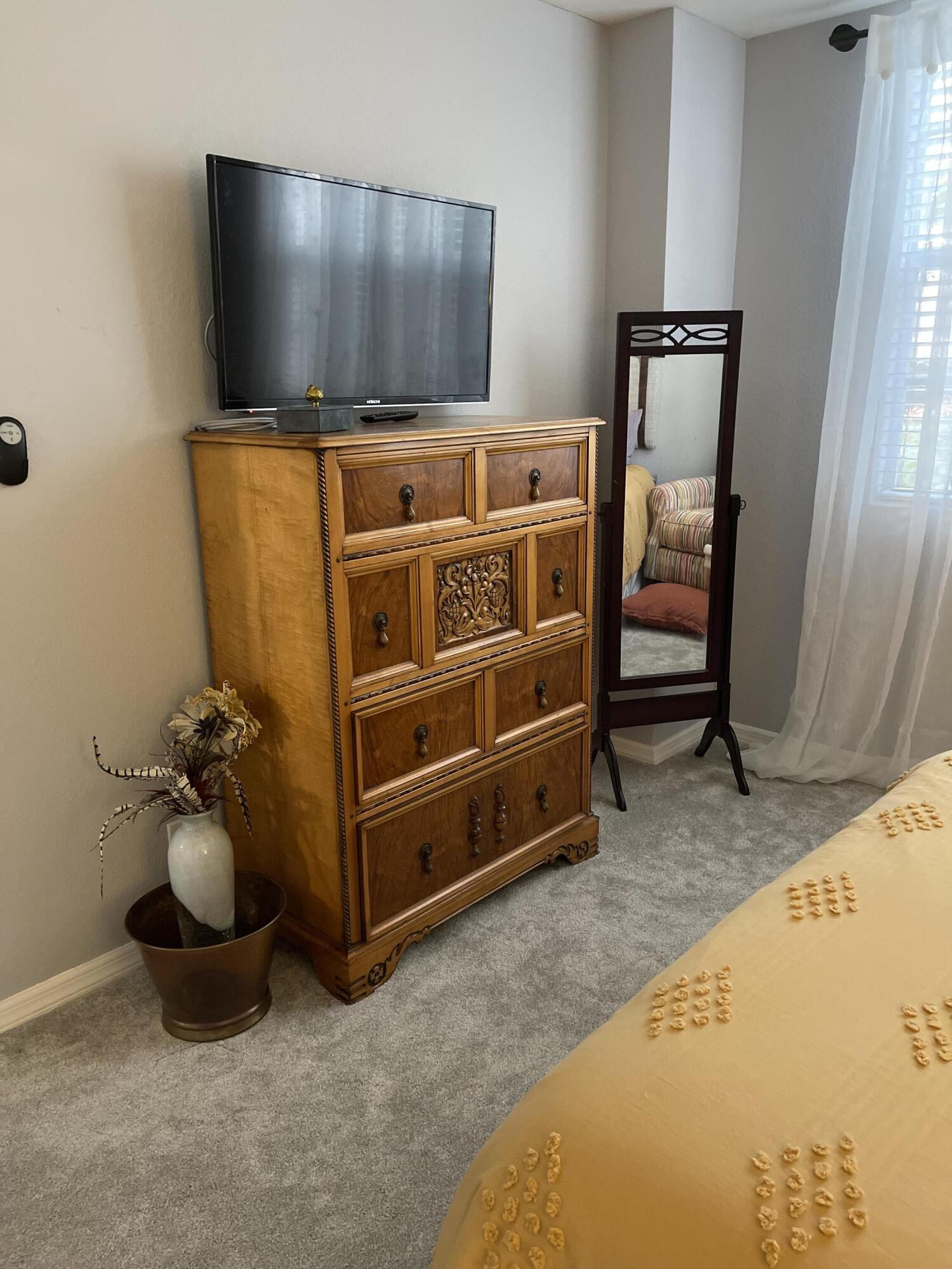 FLAGLER POINTE CONDO - Residential