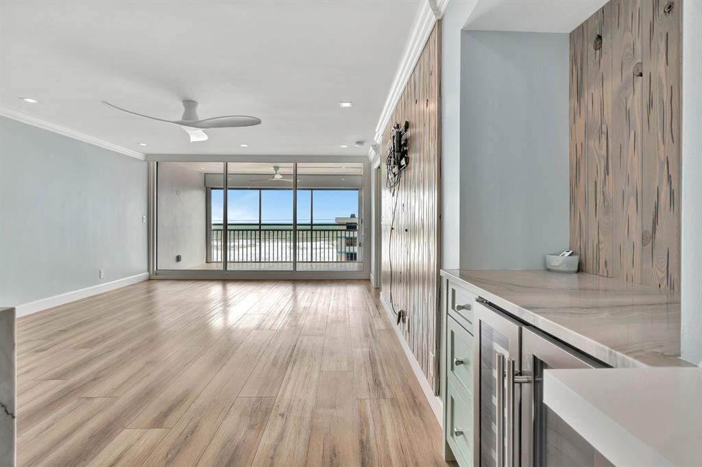 Dwelling Unit No. 704 OF - Residential Lease
