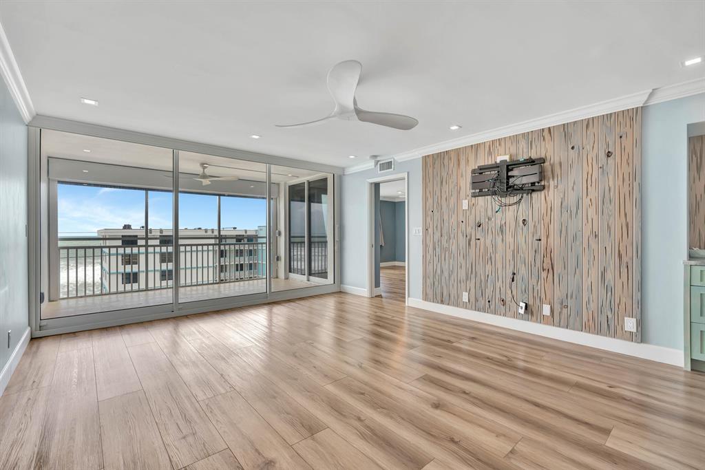 Dwelling Unit No. 704 OF - Residential Lease