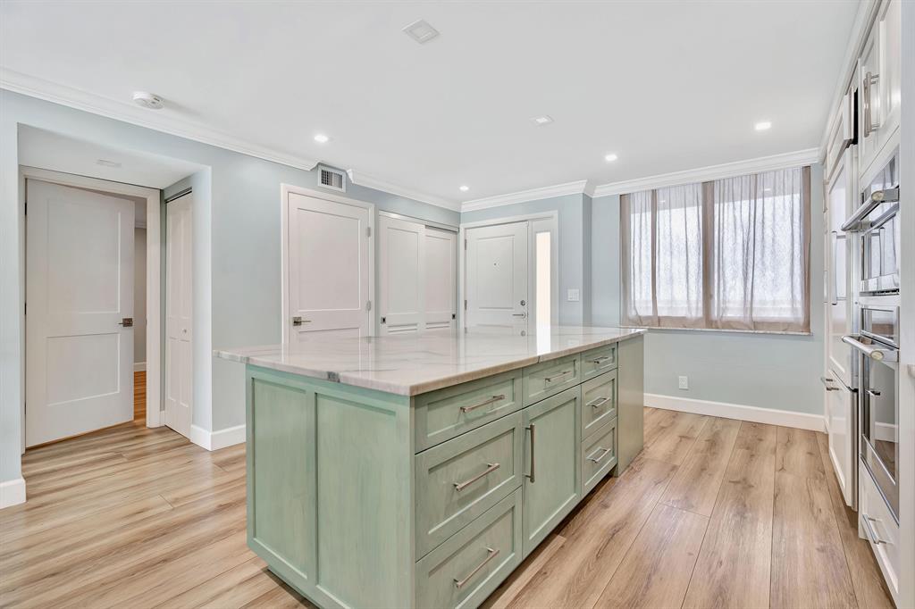 Dwelling Unit No. 704 OF - Residential Lease
