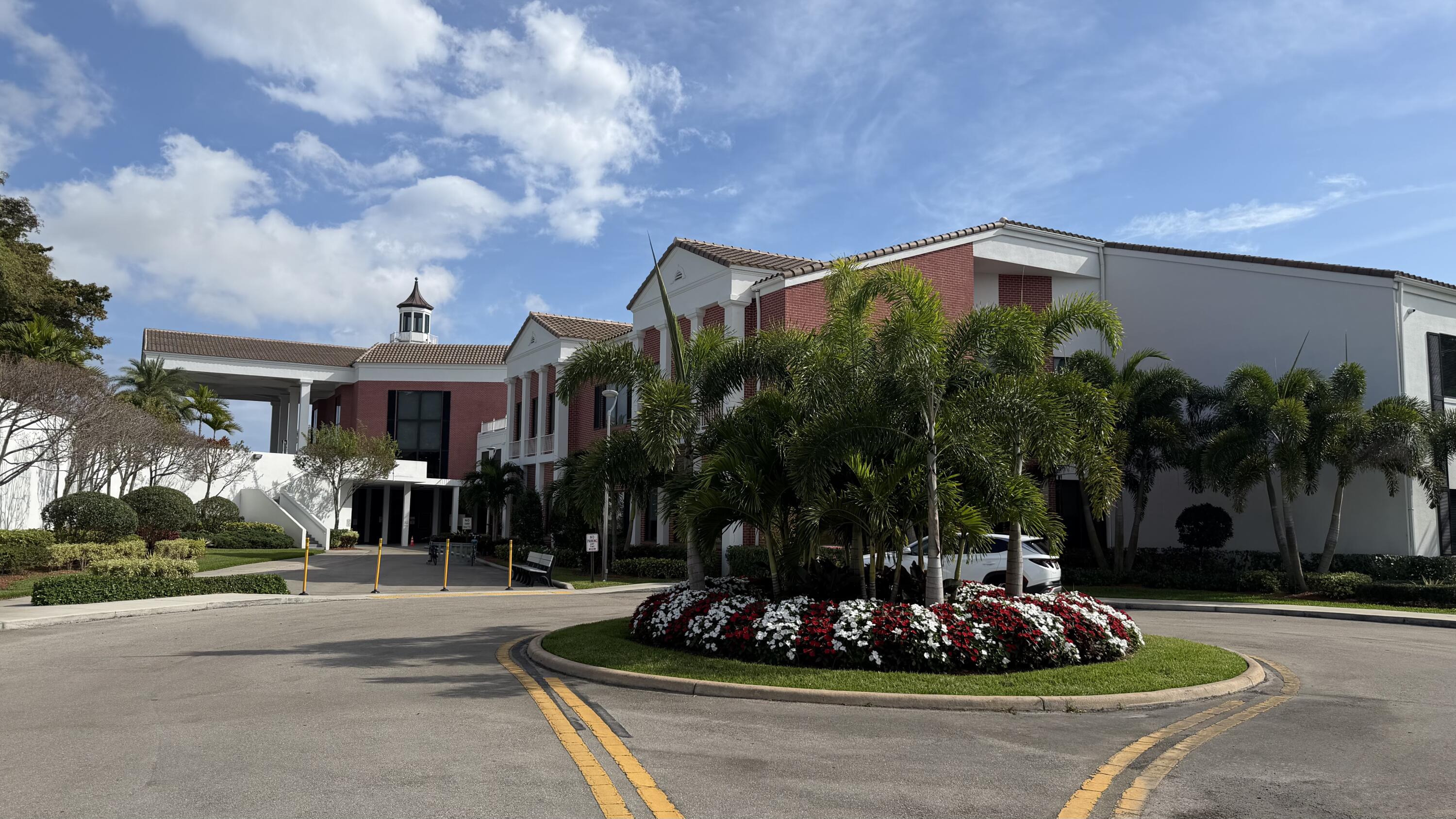 NEWPORT V CONDO - Residential Lease