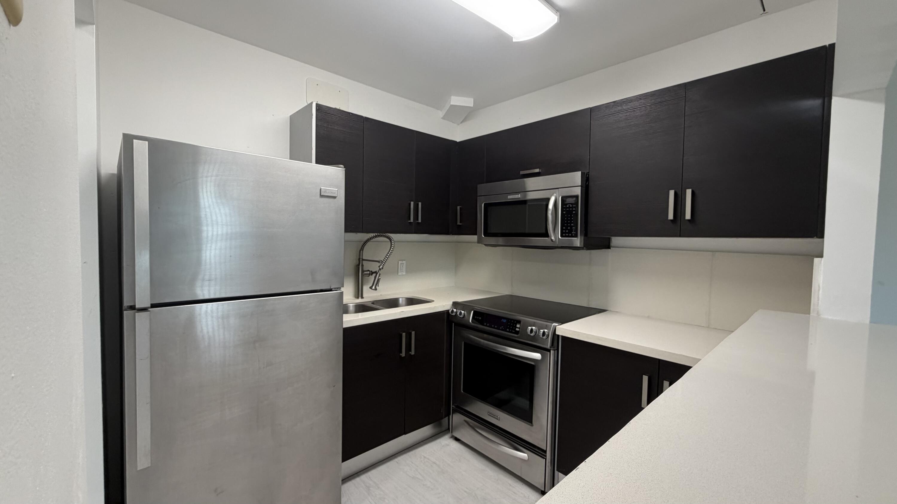 NEWPORT V CONDO - Residential Lease