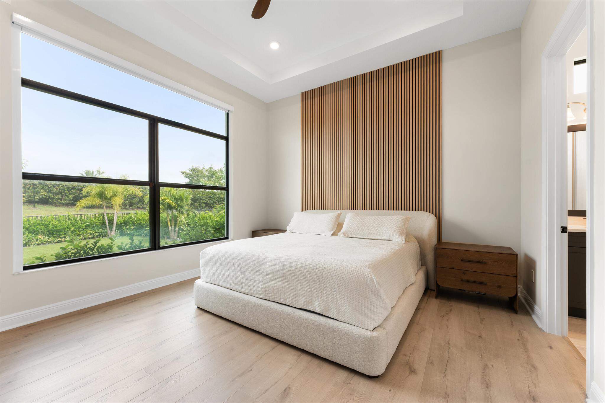 CRESSWIND PALM BEACH - Residential