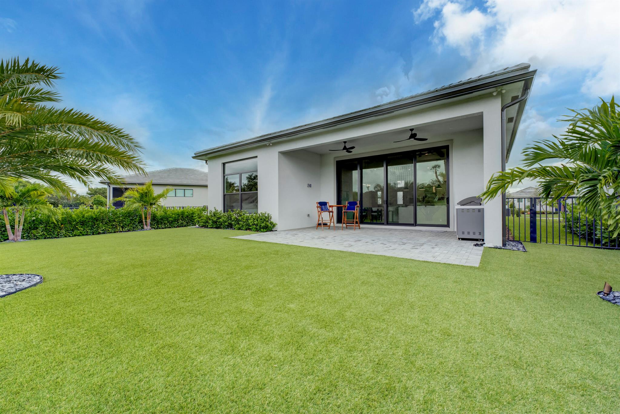CRESSWIND PALM BEACH - Residential