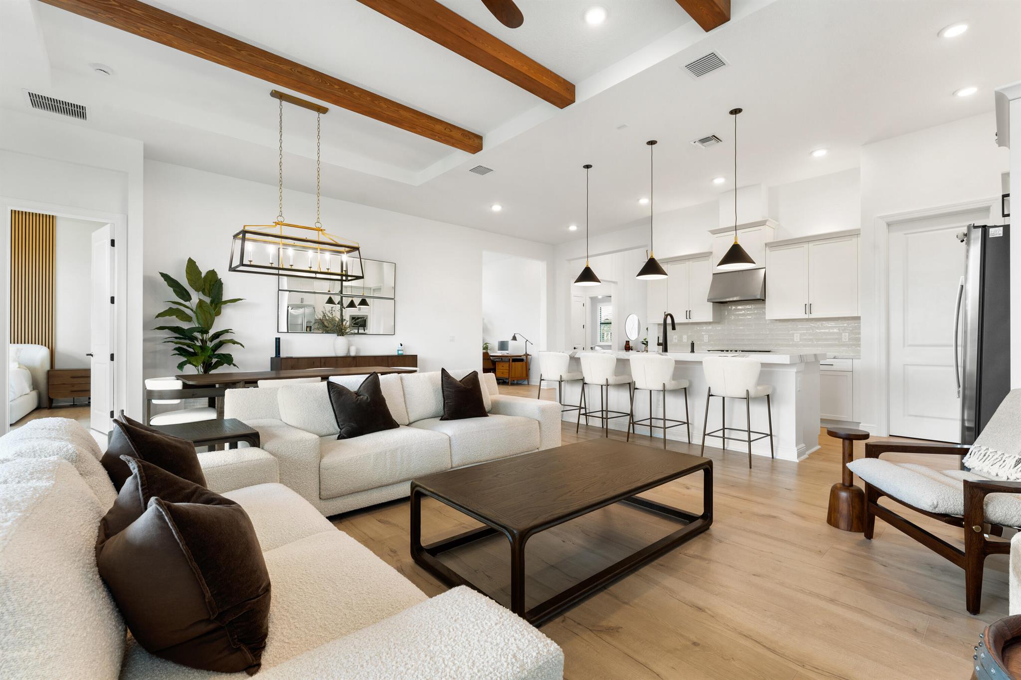 CRESSWIND PALM BEACH - Residential