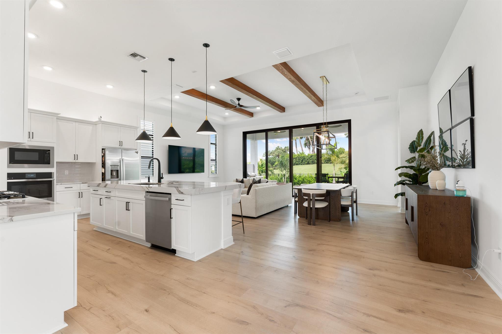 CRESSWIND PALM BEACH - Residential