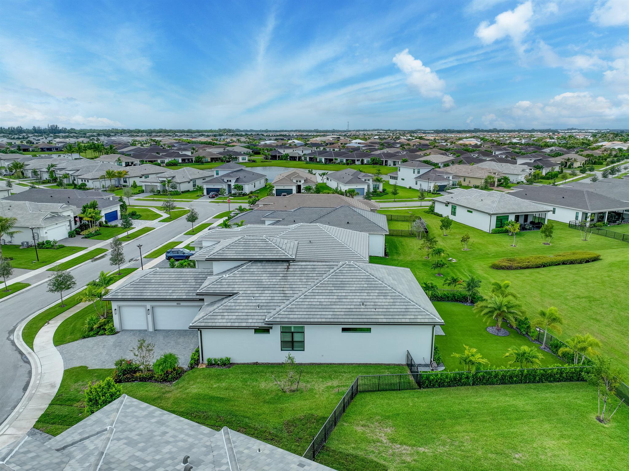 CRESSWIND PALM BEACH - Residential