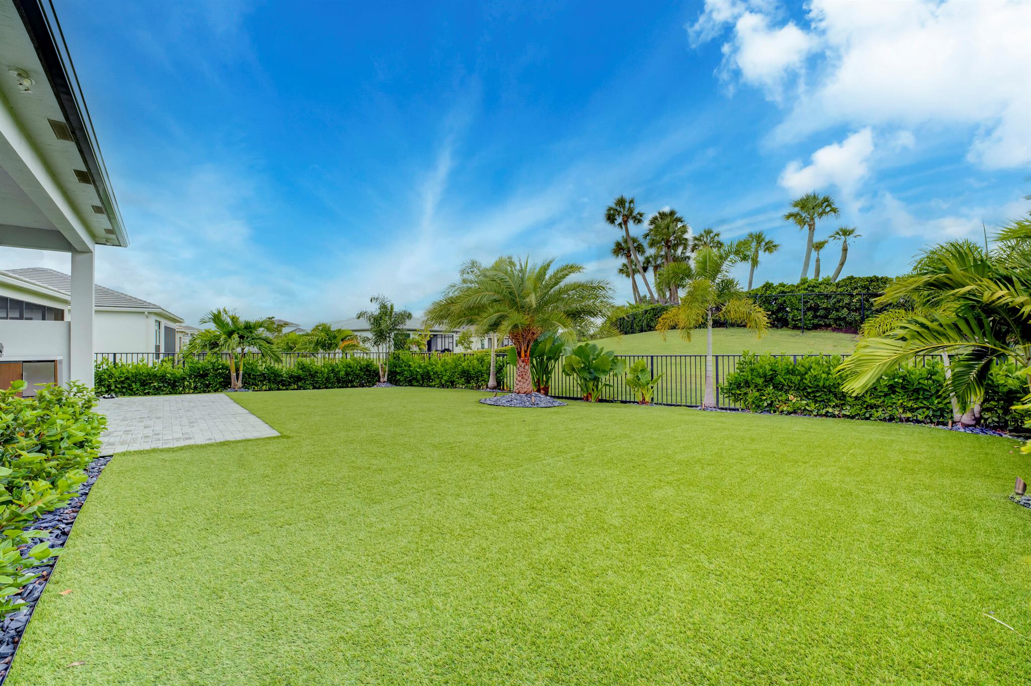 CRESSWIND PALM BEACH - Residential