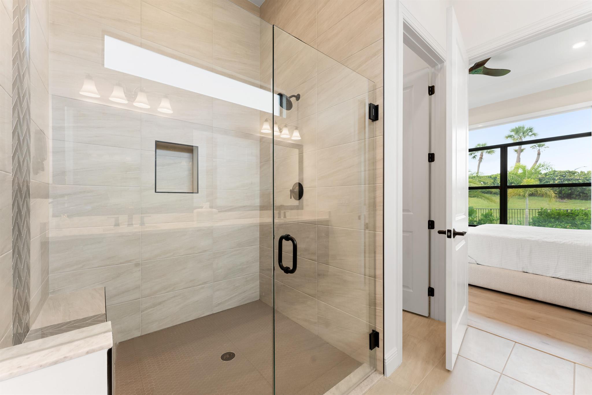 CRESSWIND PALM BEACH - Residential