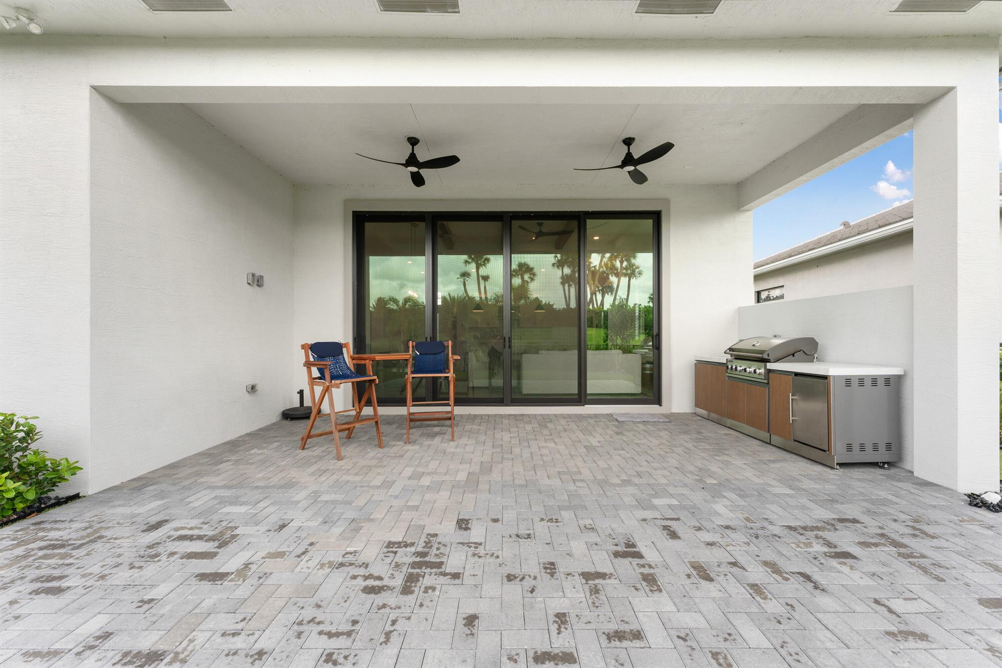 CRESSWIND PALM BEACH - Residential