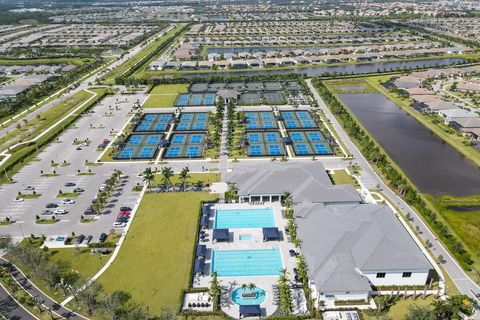 A home in Port St Lucie