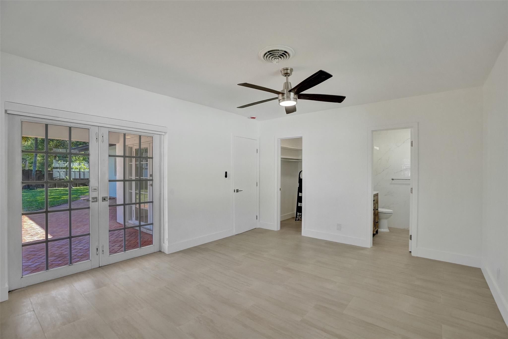 CORAL HEIGHTS SEC 2 - Residential Lease