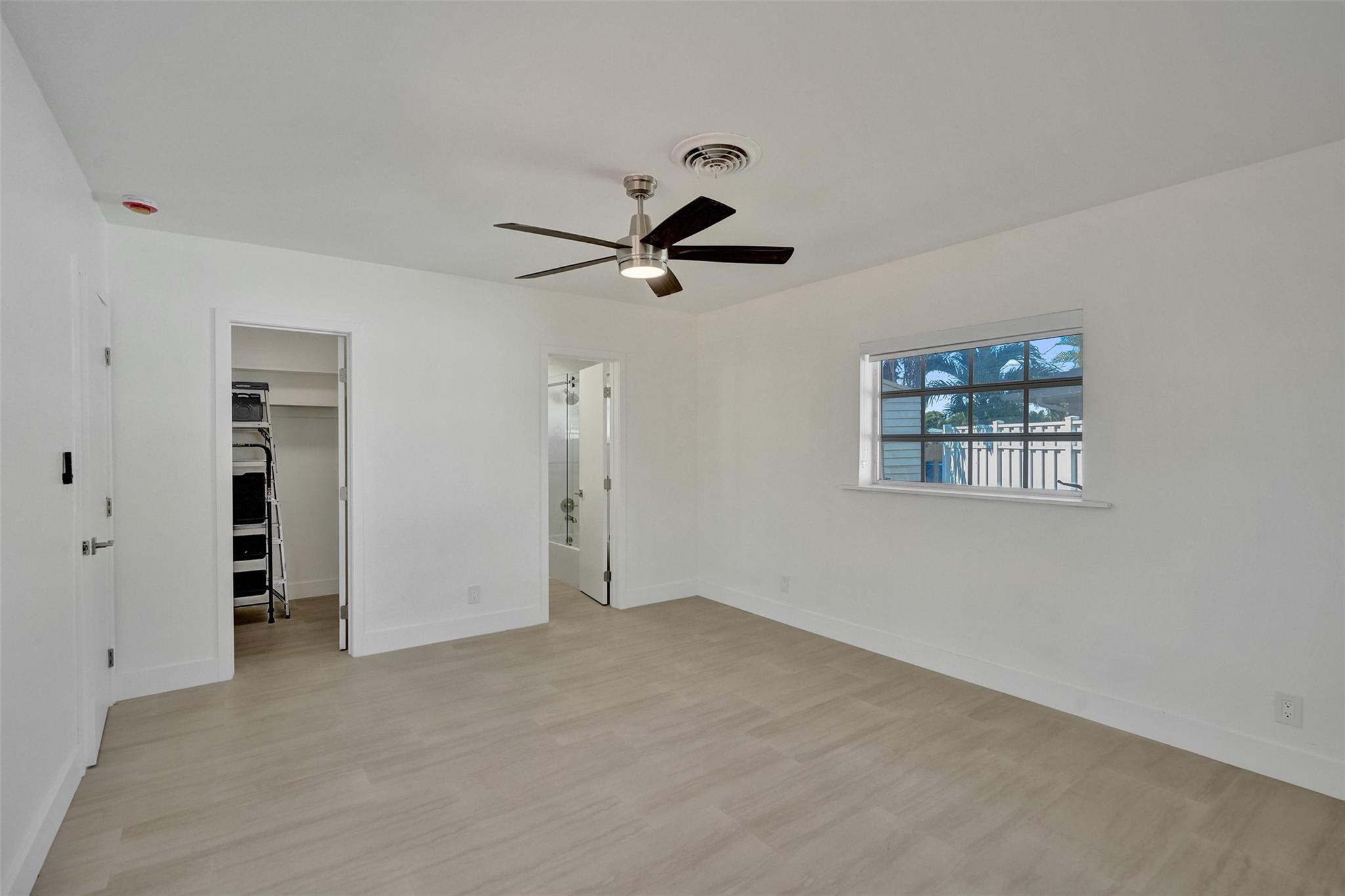 CORAL HEIGHTS SEC 2 - Residential Lease